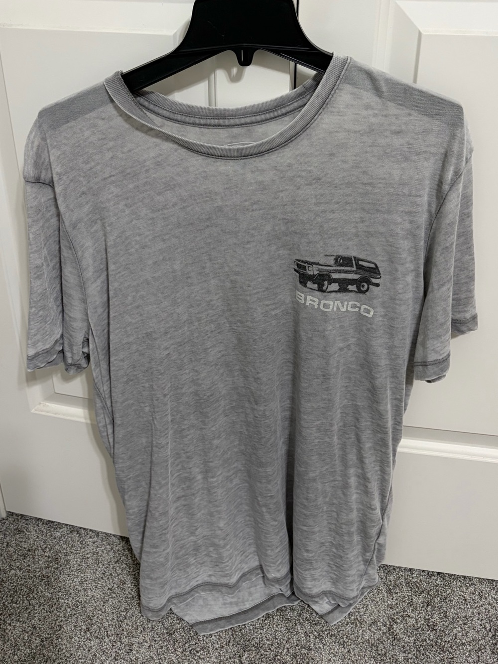 Lucky brand ford Bronco light shirt